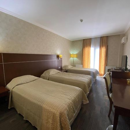 Queen Thermal Resort Hotel Emet Exterior photo